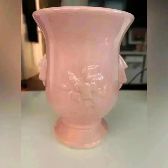 Vintage Pink McCoy  Pottery Vase with Bird and Flower - Picture 7 of 10